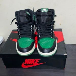 JORDAN 1 PINE GREENS